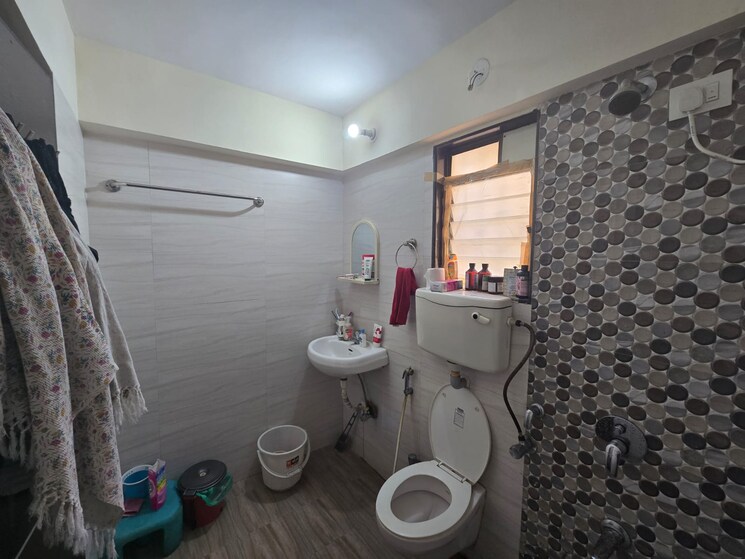 Bathroom, sagar-city-indian-ocean-c 2 Bedroom 800 Sq.Ft. Apartment In Andheri West Mumbai 8295360