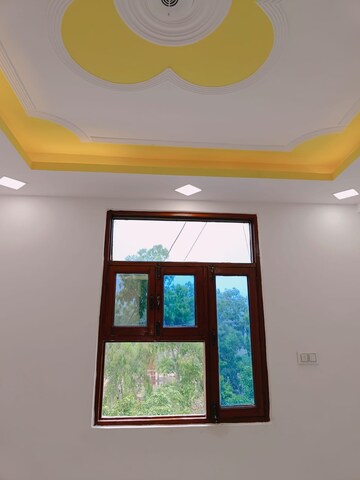 Bedroom in 2 BHK Apartment at Shaheen Bagh – for Sale