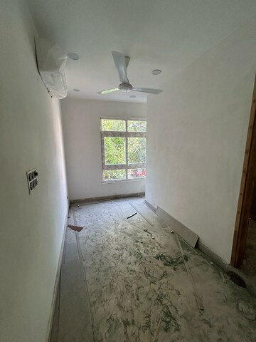 Room in 2 BHK Builder Floor at Lajpat Nagar 4 – for Rent