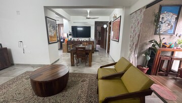 Living Room in 3 BHK Apartment at Vastrapur – for Rent