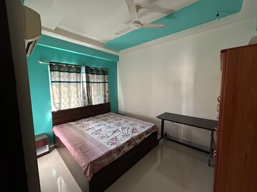 Bedroom in 3 BHK Apartment at Navrangpura – for Rent