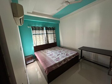 Bedroom in 3 BHK Apartment at Navrangpura – for Rent