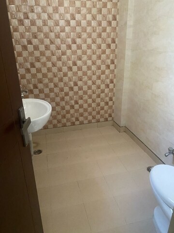 Bathroom in 2 BHK Independent House at Gomti Nagar – for Rent