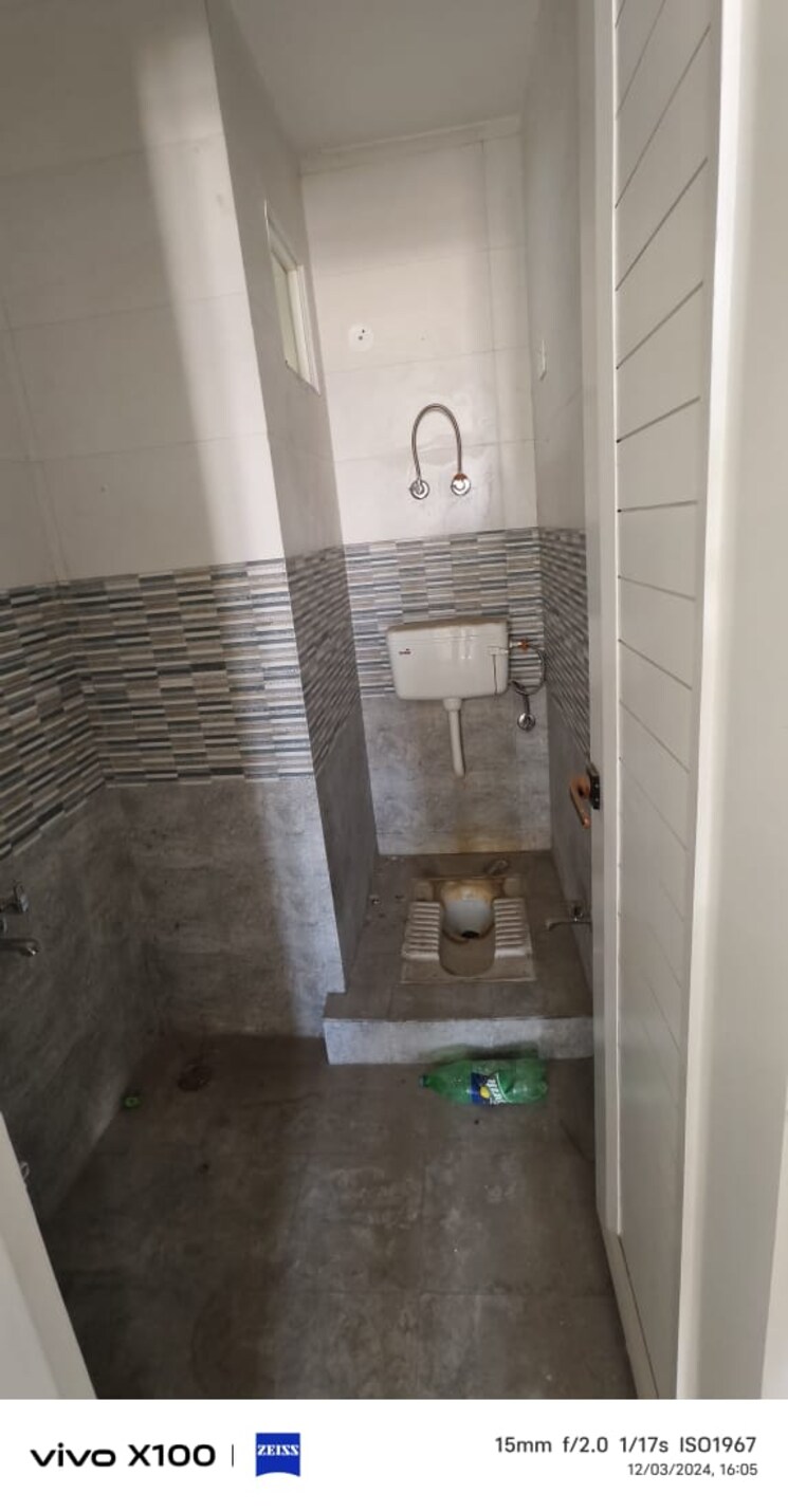 Bathroom, shaheen bagh 4 Bedroom 1440 Sq.Ft. Builder Floor In Shaheen Bagh Delhi 8295461