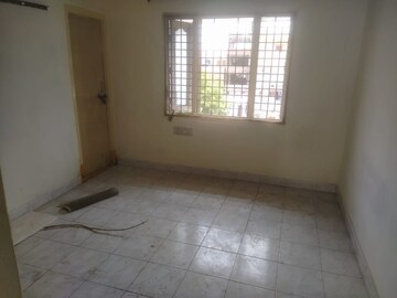 Room in 2 BHK Apartment at Moosarambagh – for Sale