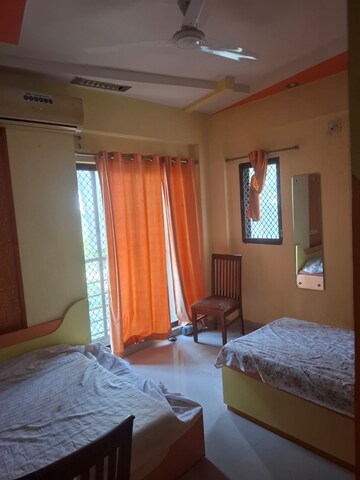 Bedroom in 3 BHK Apartment at Ambawadi – for Rent