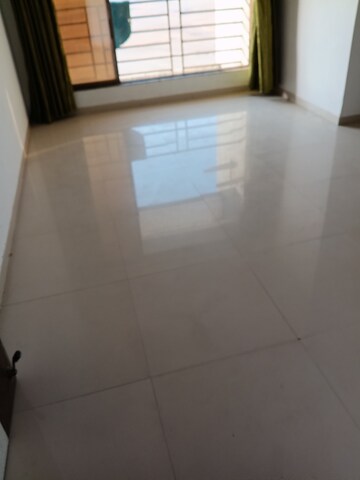Room in 1 BHK Apartment at Avdhut Nagar CHS, Virar East – for Sale