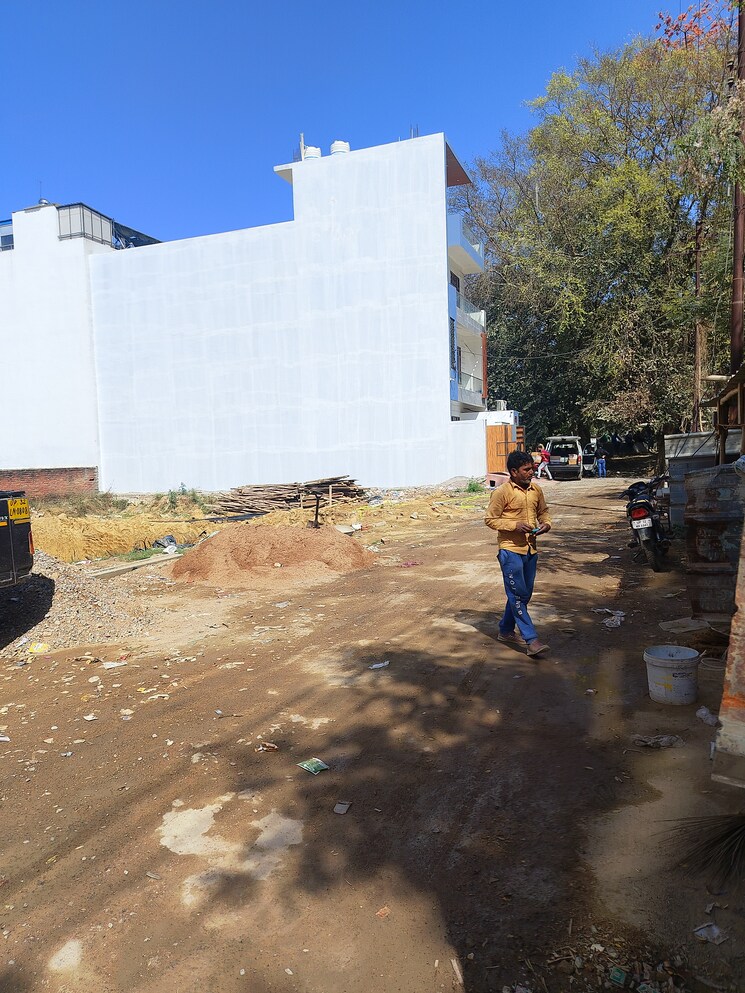 Exterior View, gomti nagar Commercial Shop 6000 Sq.Ft. In Gomti Nagar Lucknow 8295660