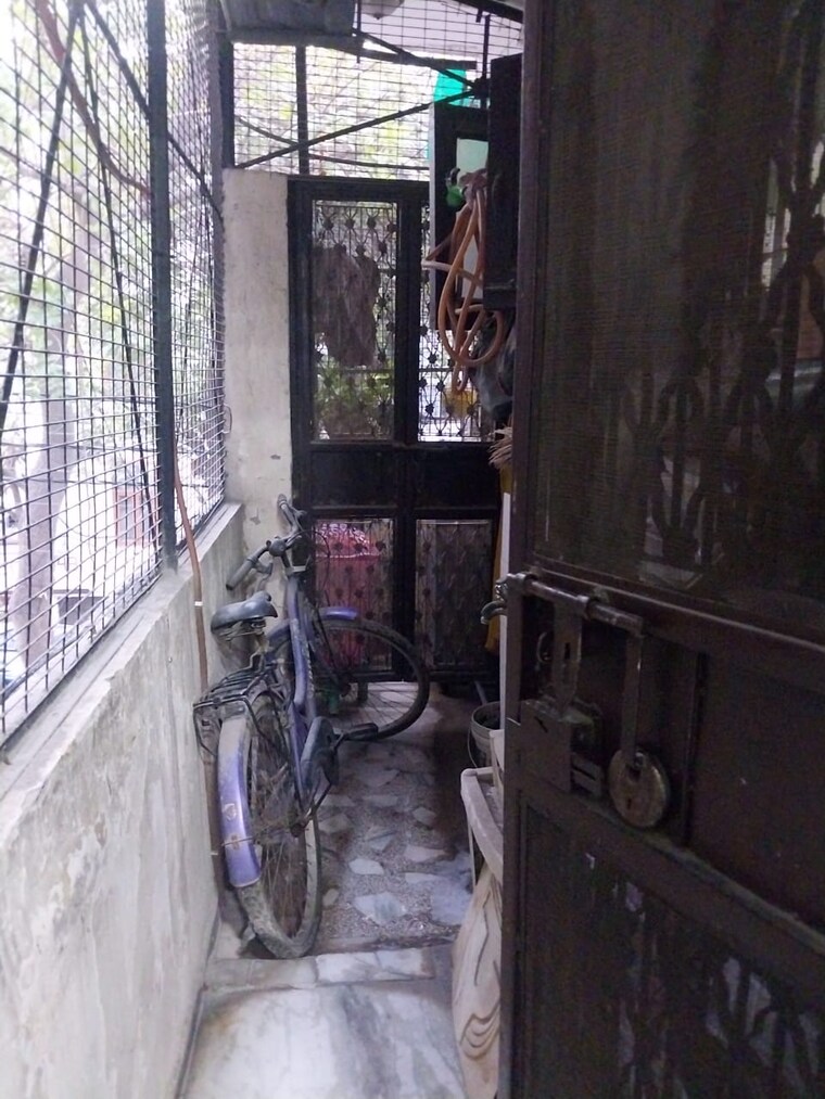 Balcony, bhavya-apartments-vaishali 2 Bedroom 850 Sq.Ft. Builder Floor In Vaishali Sector 4 Ghaziabad 8295669