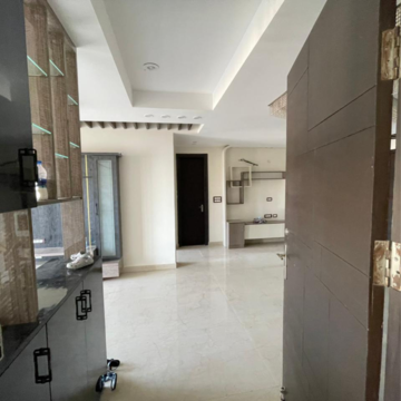 Living Room in 4 BHK Apartment at Aradhya Homes, Sector 67a – for Rent