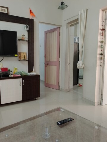 Living Room in 2 BHK Villa at Vejalpur – for Rent