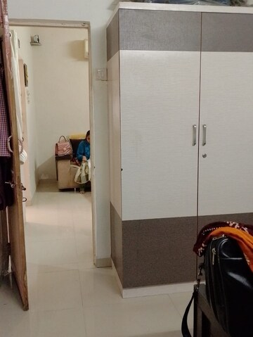 Furnished Amenities in 2 BHK Villa at Vejalpur – for Rent