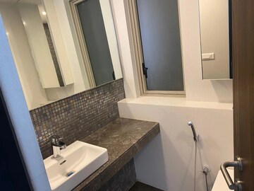 Team Area in 3 BHK Apartment at Lodha Kiara, Worli – for Rent