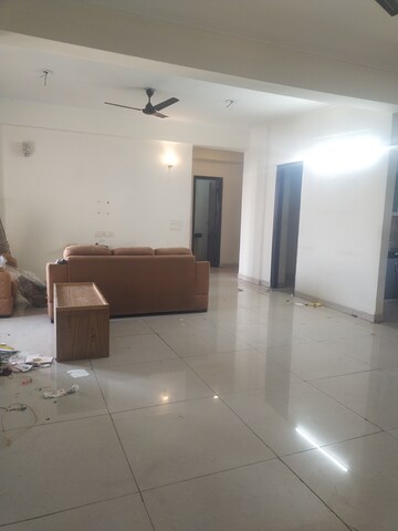 Bathroom in 4 BHK Apartment at Lord Krishna Apartment, Sector 43 – for Rent
