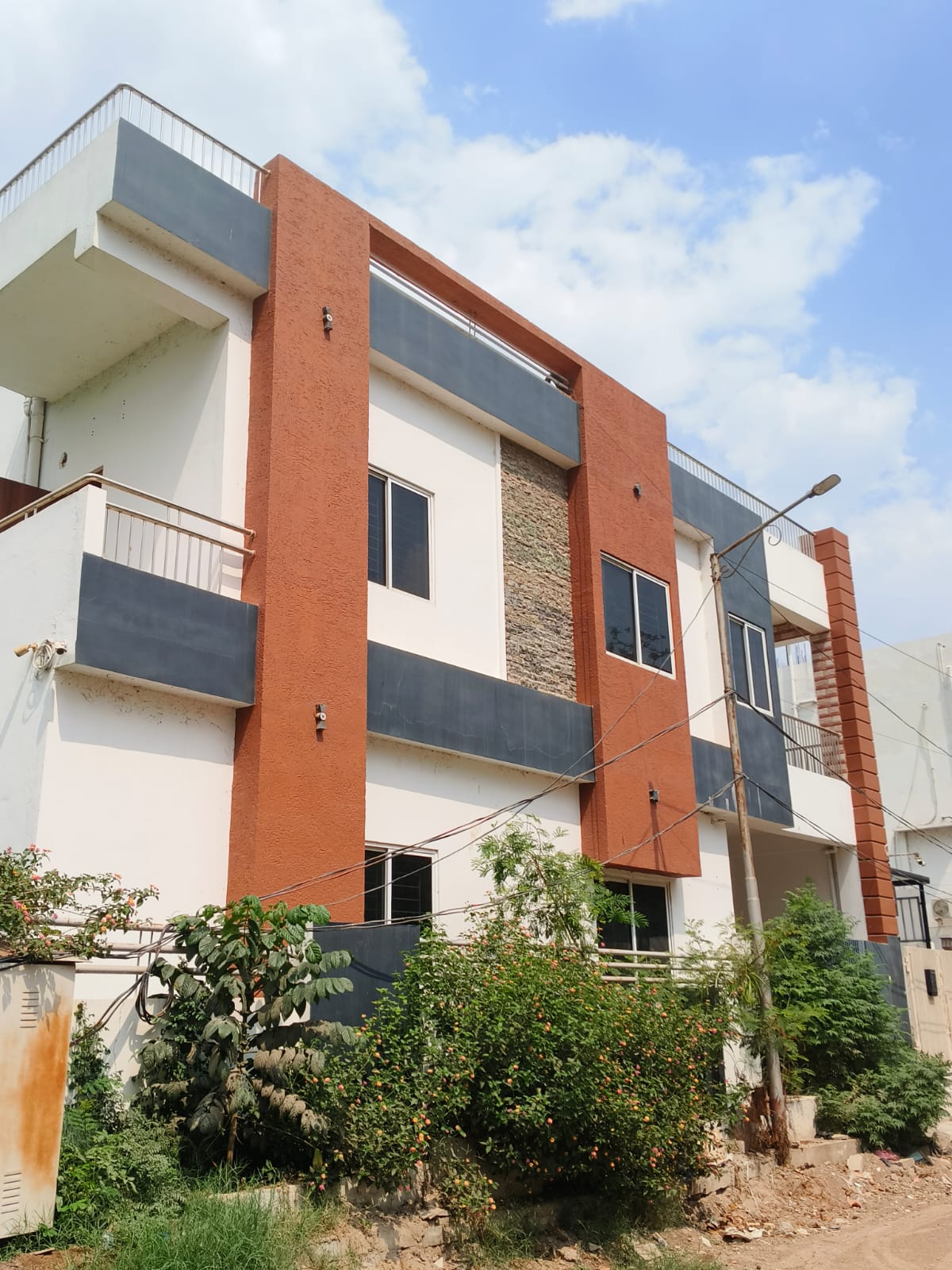 4 BHK + Extra Room Independent House For Sale in Upparpalli