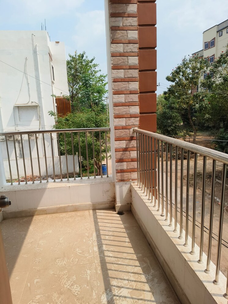 Balcony, upparpalli 4 Bedroom 150 Sq.Yd. Independent House In Upparpalli Hyderabad 8295724