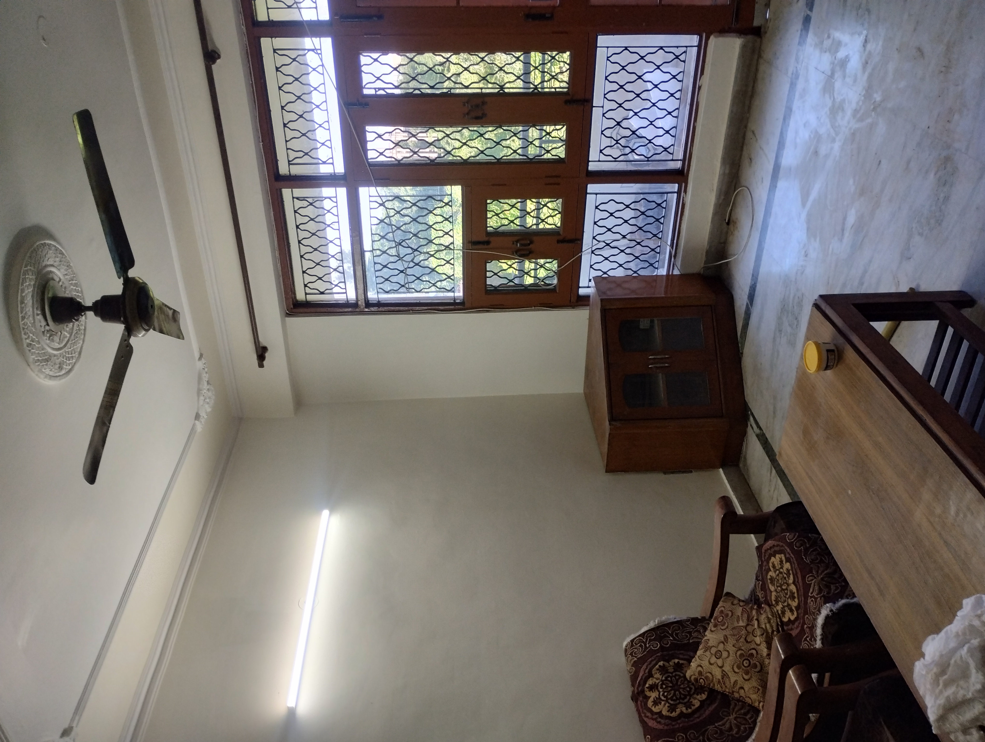 3 BHK + Pooja Room,Servant Room Apartment For Sale in Gokul Apartments Faridabad