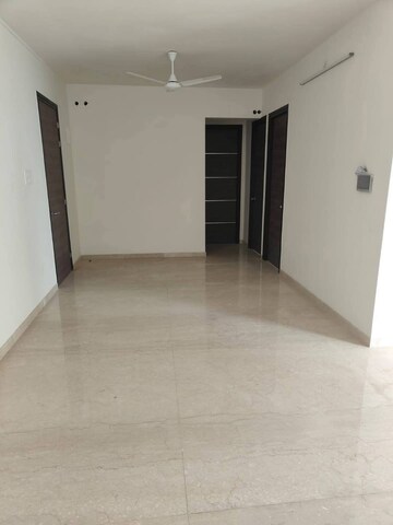 Room in 2 BHK Apartment at Rajesh Raj Infinia, Malad West – for Rent