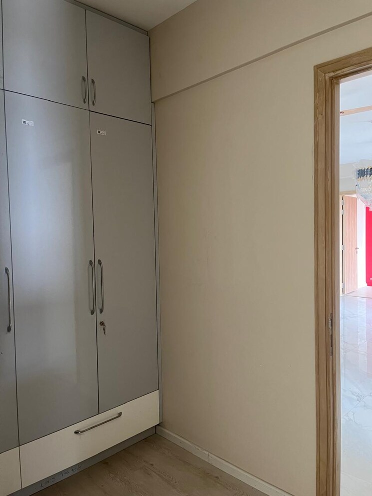 Room, m3m-skywalk 3.5 Bedroom 2018 Sq.Ft. Apartment In Sector 74 Gurgaon 8295791