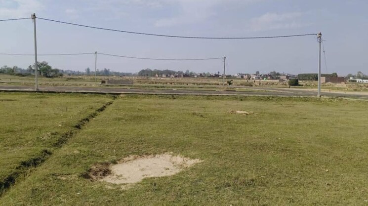 undefined, defence-empire  70 Sq.Yd. Plot In Surajpur Greater Noida 8295809