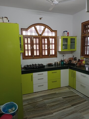 Kitchen in 2 BHK Builder Floor at DLF Vibhuti Khand, Gomti Nagar – for Rent