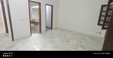 Room in 2 BHK Builder Floor at Shivalik Colony – for Rent