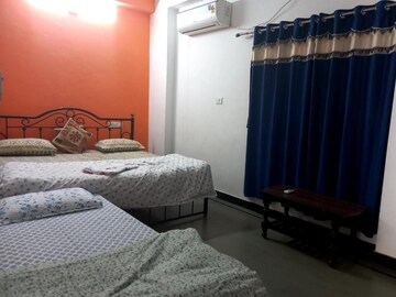 Bedroom in 3 BHK Builder Floor at DLF Vibhuti Khand, Gomti Nagar – for Rent