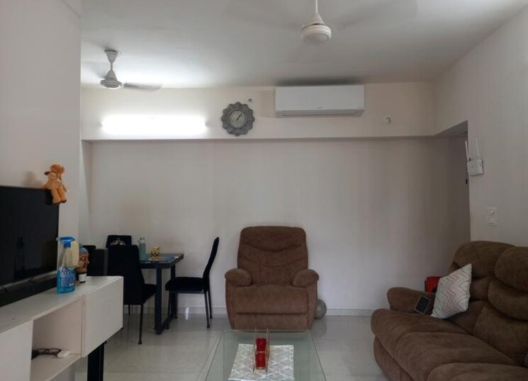 Bathroom, lodha-amara-tower-44 2 Bedroom 735 Sq.Ft. Apartment In Kolshet Road Thane 8296073