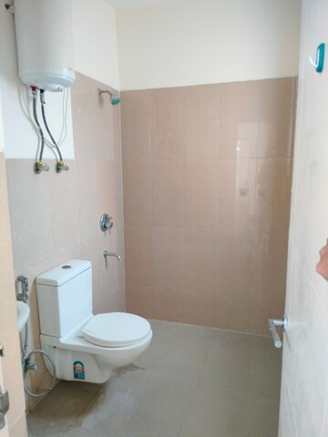 Bathroom in 3.5 BHK Apartment at Mahindra Luminare, Sector 59 – for Sale