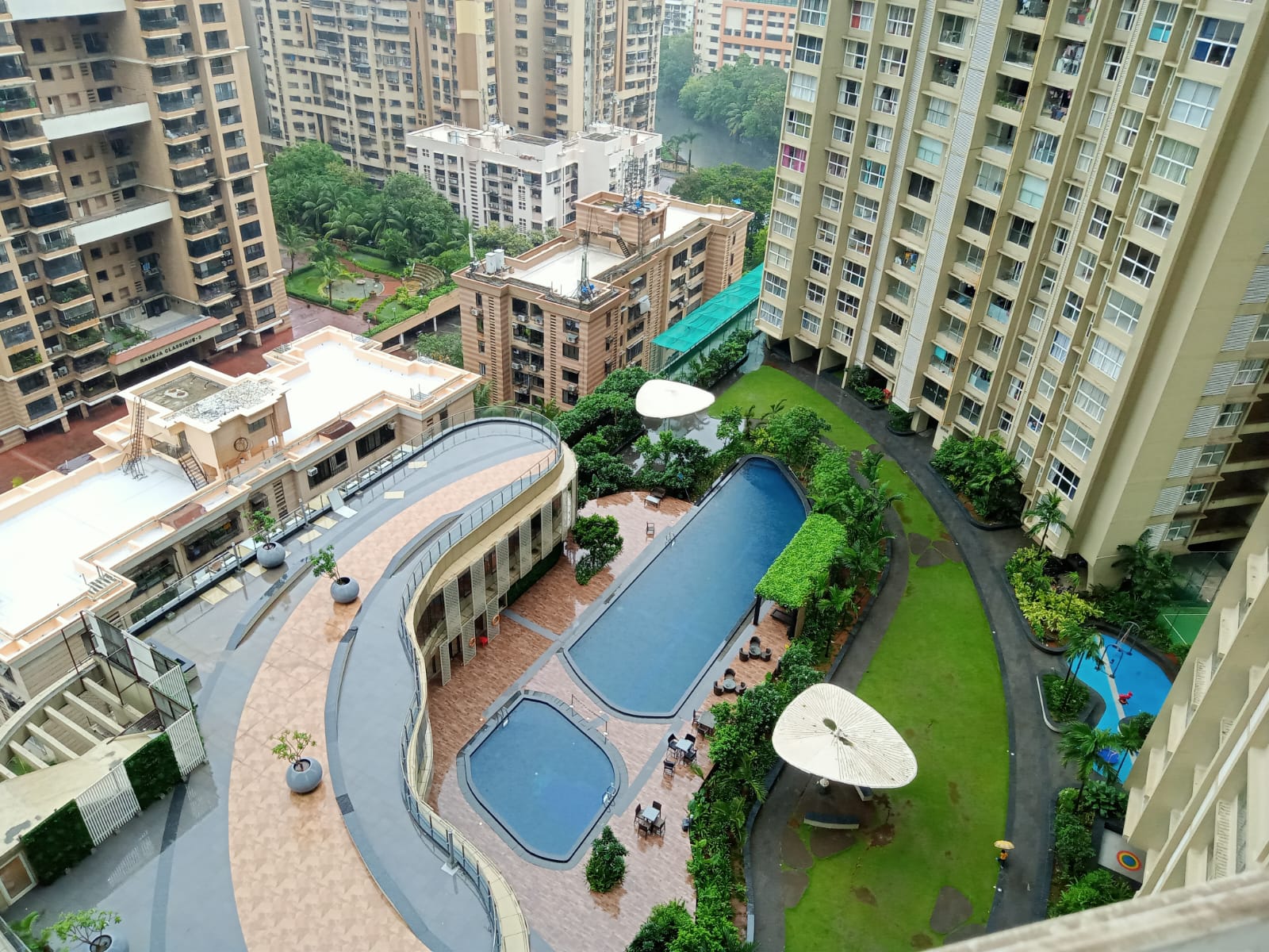 3 BHK + Pooja Room Apartment For Sale in Runwal Elegante