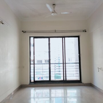 Room in 1 BHK Apartment at Lalani Velentine Apartments II, Riddhi Gardens – for Rent