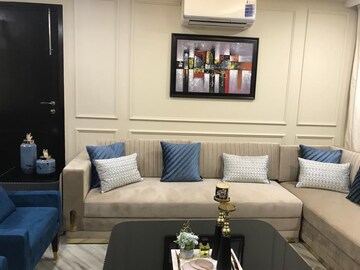 Master Bedroom in 3 BHK Builder Floor at Greater Kailash I – for Rent