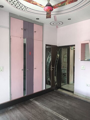 Building Lobby in 3 BHK Builder Floor at Greater Kailash I – for Rent