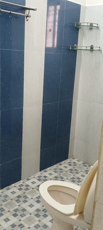 Bathroom in 1 BHK Apartment at Vasant Kunj – for Sale