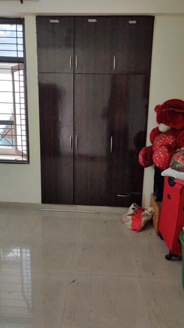 Room in 2 BHK Apartment at Faizabad Road – for Rent