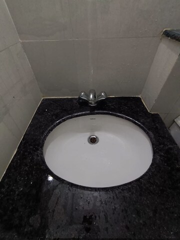 Bathroom in 2 BHK Apartment at BBD Green City Sun Breeze Apartments, Gomti Nagar – for Rent