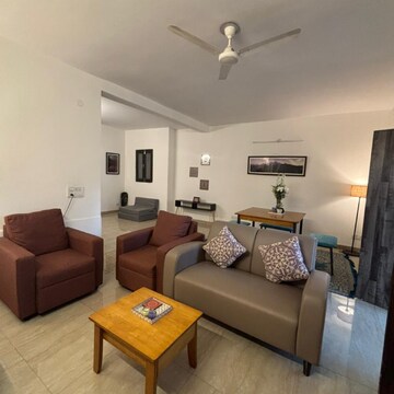 Living Room in 1 BHK Builder Floor at Safdarjang Enclave – for Rent