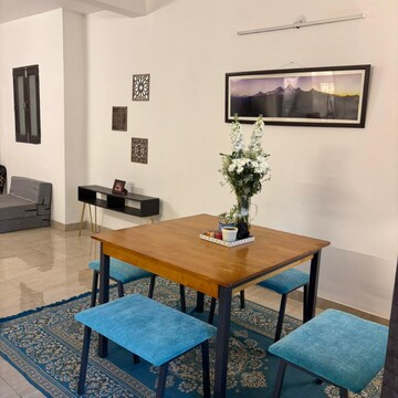 Bedroom in 1 BHK Builder Floor at Safdarjang Enclave – for Rent