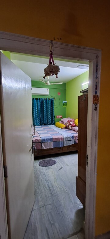 Bedroom in 3.5 BHK Builder Floor at Agarpara – for Sale