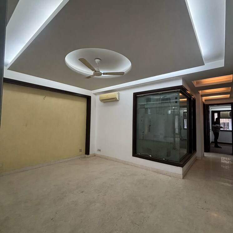 Room, greater kailash i 3 Bedroom 1872 Sq.Ft. Builder Floor In Greater Kailash I Delhi 8296249