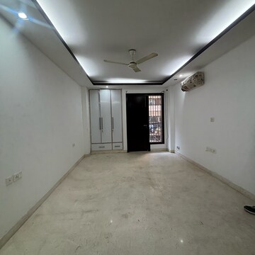 Room in 3 BHK Builder Floor at Greater Kailash I – for Sale