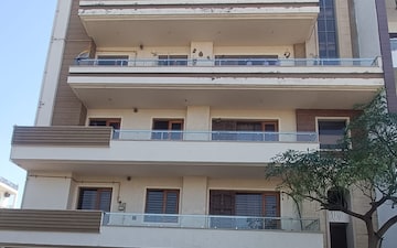 3 BHK Builder Floor For Sale in BPTP Parkland, Sector 75