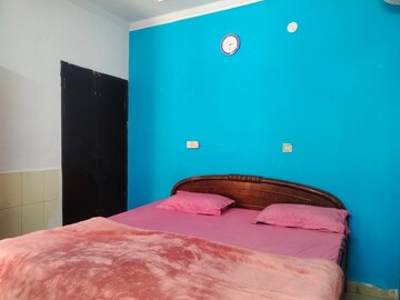 Bedroom in 1 RK Apartment at Sarita Vihar – for Rent