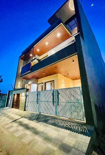 5 BHK Independent House – Exterior View View at Mangyawas - for Sale