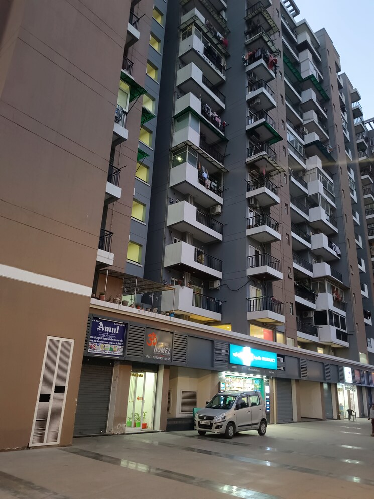 Exterior View, saviour-park 3.5 Bedroom 1825 Sq.Ft. Apartment In Mohan Nagar Ghaziabad 8296444