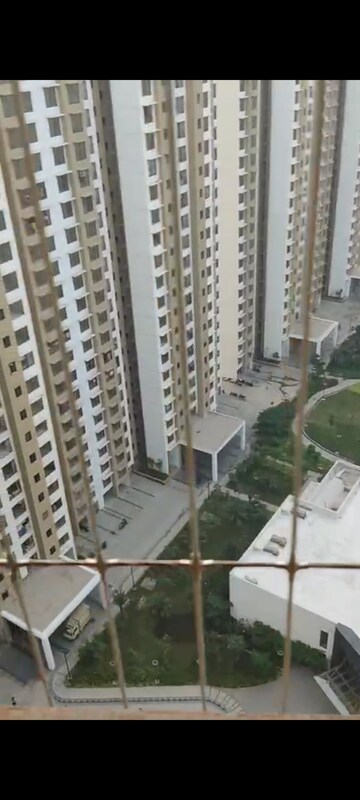 2 BHK Apartment For Rent in Sunteck MaxxWorld 5, Naigaon East
