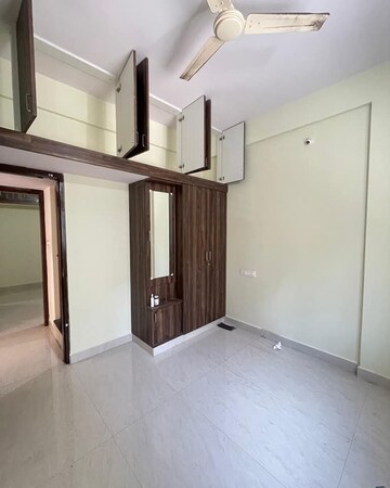 Room in 2 BHK Builder Floor at Iti Layout – for Rent