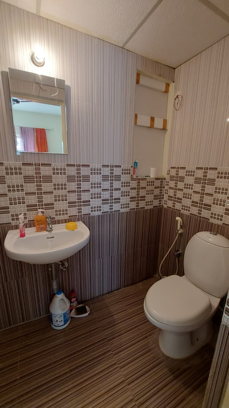 Bathroom, svs-windgates 3 Bedroom 1390 Sq.Ft. Apartment In Horamavu Bangalore 8296463