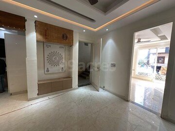 Room in 3 BHK Builder Floor at Fidato Honour Homes, Sector 89 – for Sale