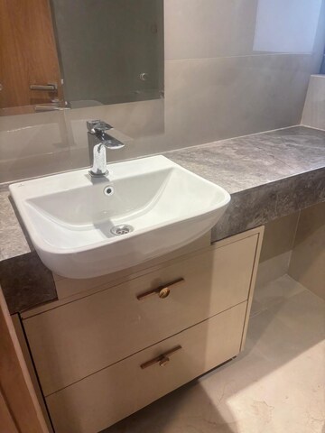 Bathroom in 3 BHK Apartment at M3M Heights, Sector 65 – for Rent